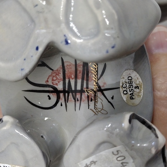 Vintage SWAK Collectable Walter The Elephant Mug by Lynda Corneille - Picture 8 of 10